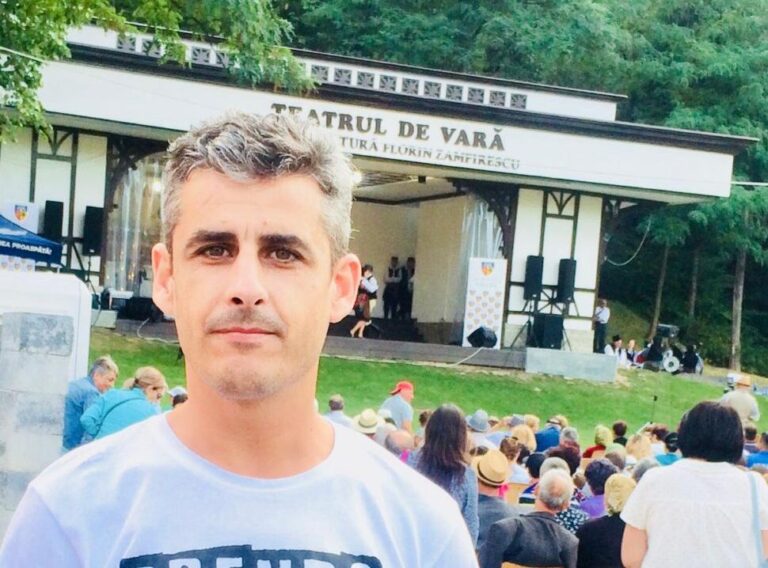 Caricaturistul Gogu Neagoe, un nou record. 246 de caricaturi în 6 ore fără pauză