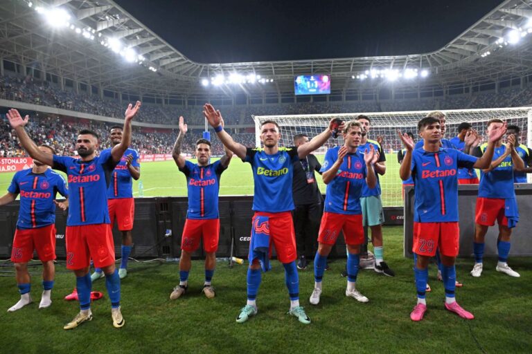 Jucătorul de la FCSB este îndemnat să plece de urgență: „Nu are de ce să stea”