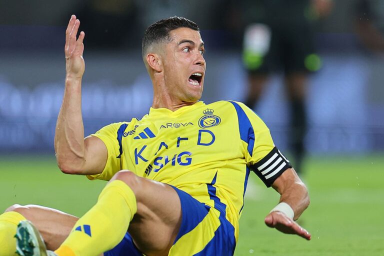 Ce trădare! Cu ce echipă ar urma să semneze Cristiano Ronaldo: „Situația se va rezolva în următoarele ore”
