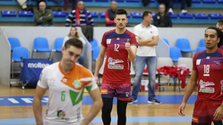 Volei (m) / Ăsta da transfer! SCMU Craiova și Strahinja Brzaković au bătut palma