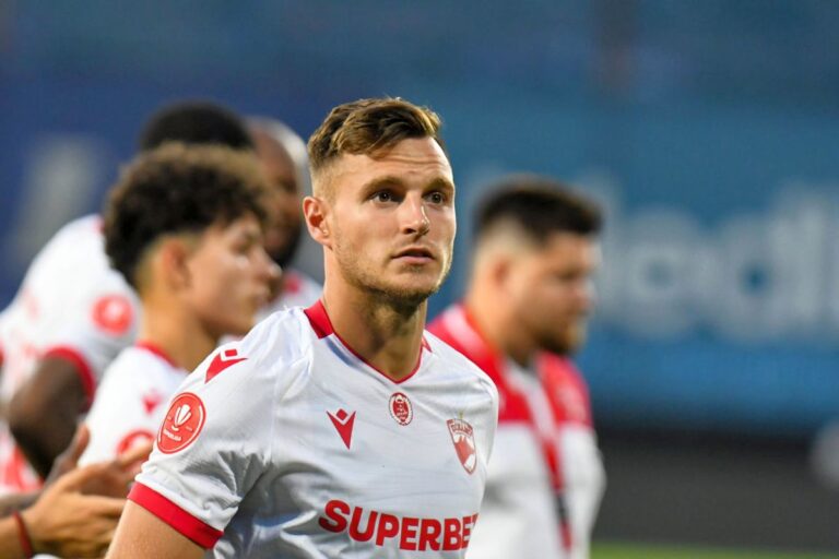 Exultă după schimbul-mamut pregătit de FCSB cu Politic: „Cea mai mare țeapă! Doamne ajută!”