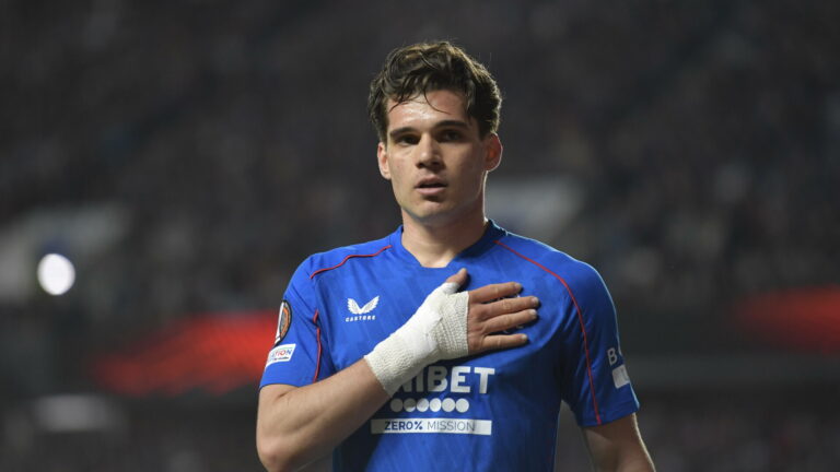 Ianis Hagi se desparte de Glasgow Rangers la finalul sezonului