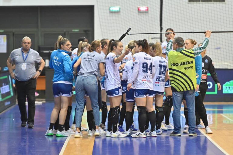 Handbal (f) / Ca-a fost asta? SCMU Craiova, eşec total neaşteptat în faţa codaşei CSM Iaşi