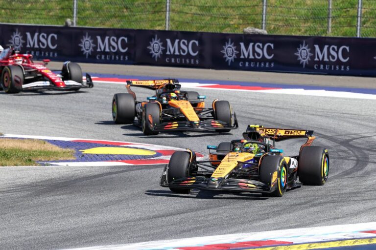 LIVE                    Marele Premiu de Formula 1 din Austria » Norris conduce cursa, Verstappen a abandonat!
