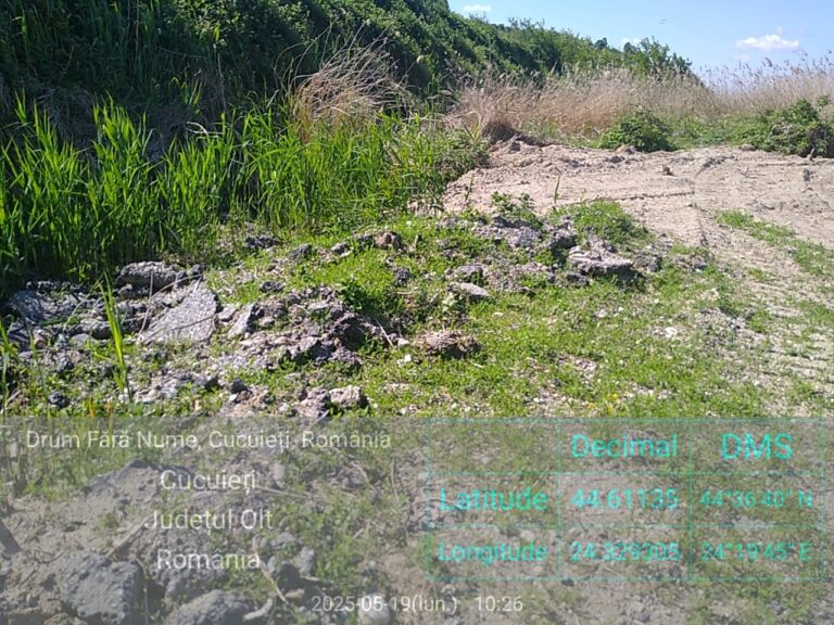 Depozitări ilegale de deșeuri în zona protejată Valea Oltului Inferior. Garda de Mediu Olt sesizează organele penale