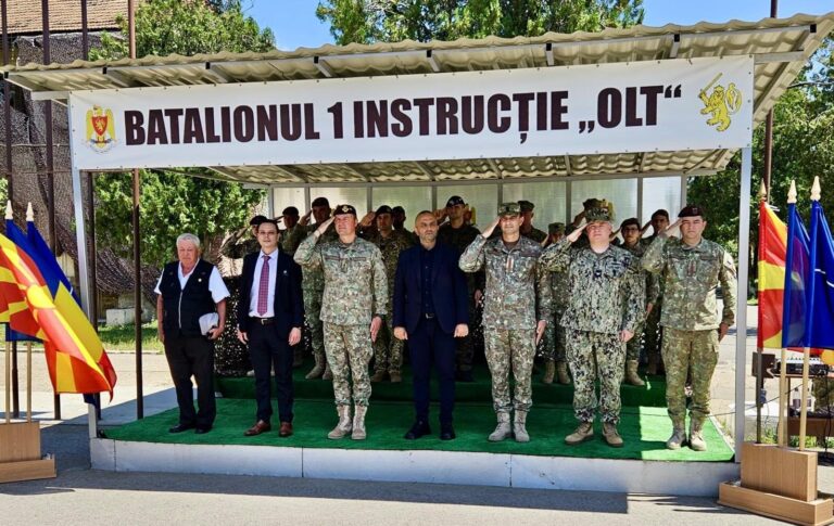 Viceprimarul Caracalului, Lari Pătran, prezent la ceremonia de predare a comenzii între contingentele nord-macedonene
