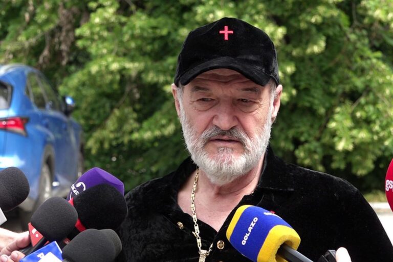 ultima oră                    Gigi Becali anunță „război” cu fostul prieten: „Are dușmănie mare! Îi arăt eu”
