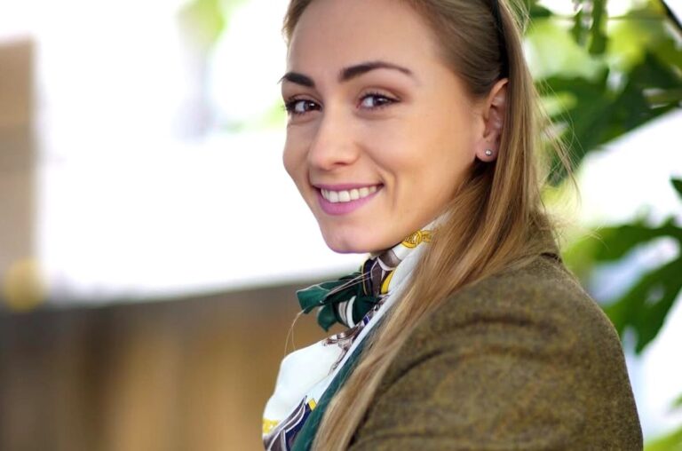 Abuzată online în mod repetat, finalista Roland Garros ripostează într-un mod neconvențional: „De ce să mă violeze 7 negri? Știți ce mi-a răspuns?”