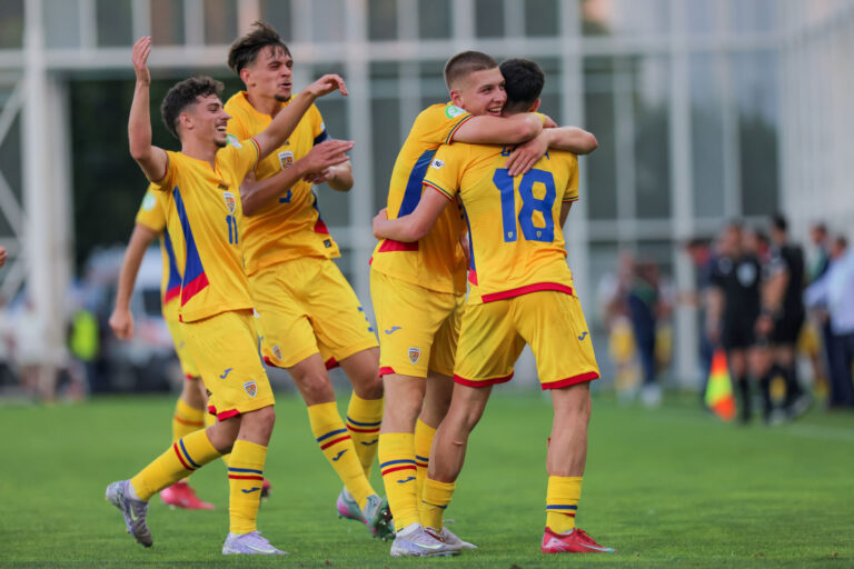 Euro U19 | România a surclasat-o pe Danemarca şi s-a calificat în semifinale