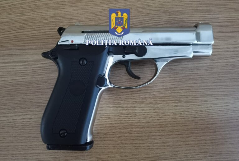 Focuri de armă trase pe o stradă din Iancu Jianu. Doi minori, suspectați de folosirea ilegală a unui pistol
