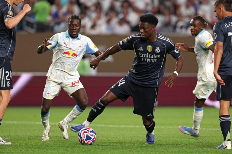Cupa Mondială a Cluburilor | Real Madrid a distrus-o pe Salzburg şi s-a calificat în optimi