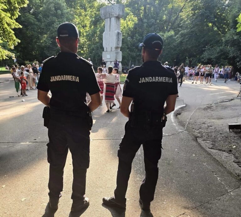 Jandarmii olteni, la datorie. Peste 295 de misiuni pentru siguranța cetățenilor în prima jumătate a lunii iunie