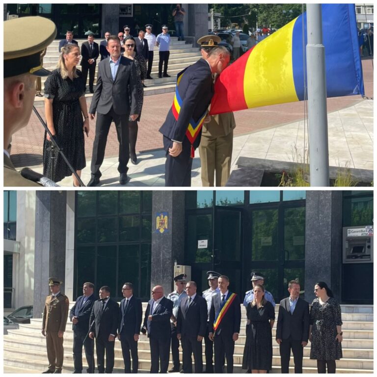 Slatina și-a onorat Tricolorul cu demnitate și mândrie de Ziua Drapelului Național
