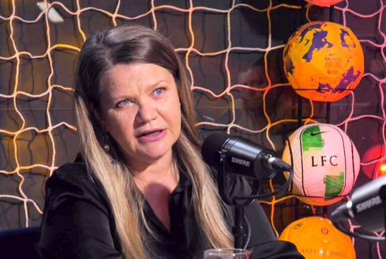 PODCAST 2 la 1                    Episod șocant trăit de Ioana Cosma: „Făăăă, dispari, să nu te mai văd! Halucinant!”