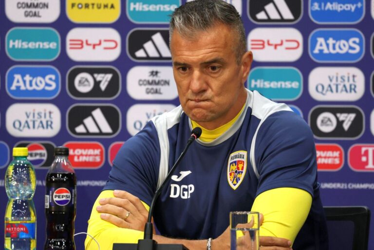 CORESPONDENȚĂ DIN SLOVACIA            Declarații curioase ale lui Pancu: convins că am fi arătat altfel la Euro cu fotbalistul care n-a mai jucat de un an » Mihai Stoica e contrariat: „Să-și dea refresh!”