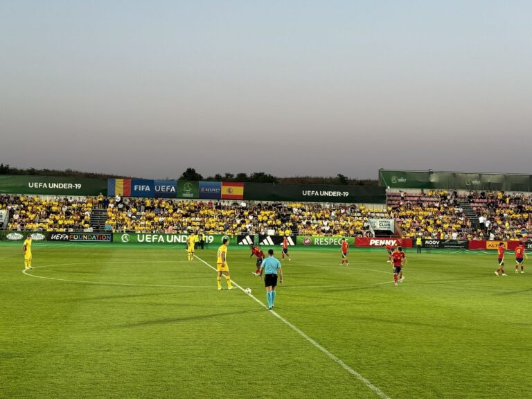 LIVE                    Deschidere de scor în România U19 – Spania U19 » Gol încă din minutul 3