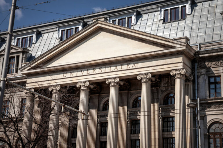 Avertisment public al facultăților Universității din București: Masteratul didactic din legea Deca-Iohannis nu respectă criteriile Bologna, iar studiile riscă să nu fie recunoscute internațional
