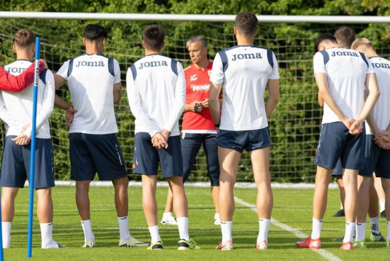 NEWS ALERT                    Lovitură grea: a părăsit cantonamentul României U21 și ratează Euro 2025! Daniel Pancu l-a trimis acasă