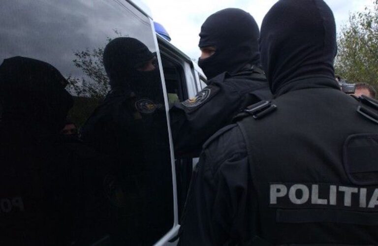 Slatina: fete racolate prin Metoda Loverboy