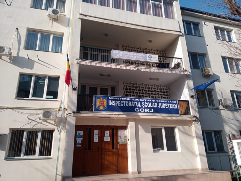BREAKING Inspectorii școlari generali din Gorj Mihai Istrate, Adriana Rădoi și Antonela Țuhașu au fost demiși din funcții de ministrul Educației după nereguli grave descoperite de corpul de control