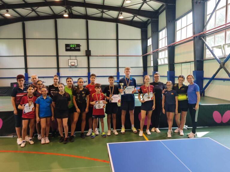 CSM Slatina pregătește noul sezon la tenis de masă printr-un cantonament intensiv