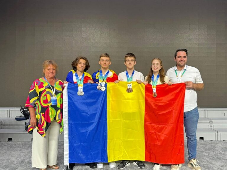 Elevii olimpici români, premiați cu nouă medalii de aur, argint și bronz la Olimpiada Internațională „Științele Pământului” – IESO 2025 din China
