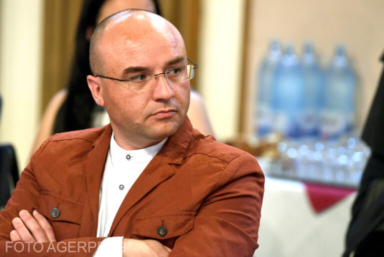 INTERVIU Mihai Mitrică, Asociația Editorilor din România: Dacă Guvernul ar avea curajul instituțional să-și asume o privire sinceră față de acest domeniu, ar pune TVA 0% la carte cu drept de deducere, cum se întâmplă în Cehia,  Irlanda, Republica Moldova. Ei de ce pot și noi nu putem? Suntem chiar atât de săraci?