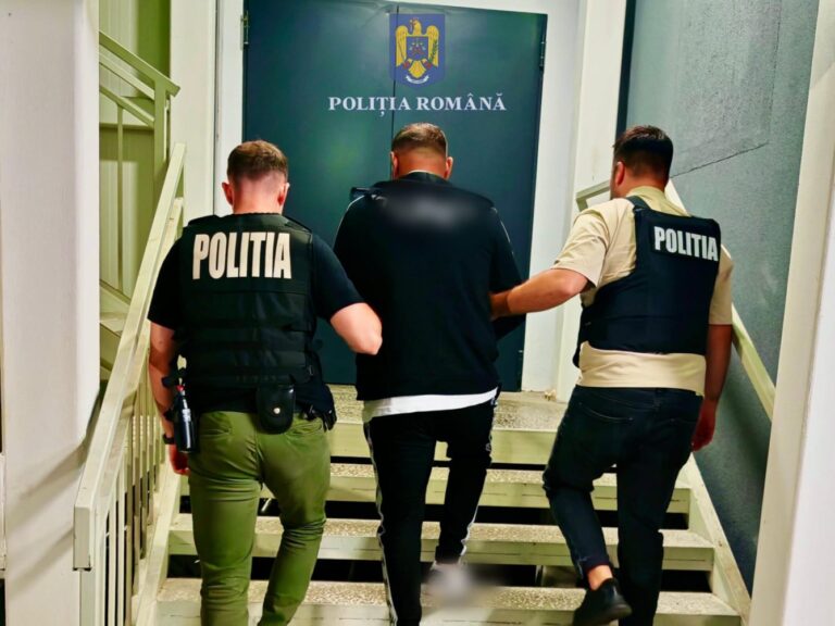 Trei bărbați din Slatina, reținuți pentru furt calificat. Prejudiciu estimat la 30.000 de euro