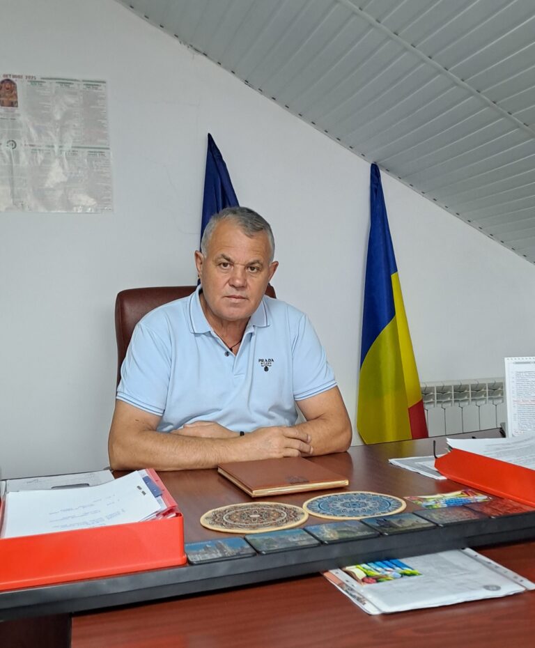 Florin Cîrstea în uniformă de gală, la Brebeni