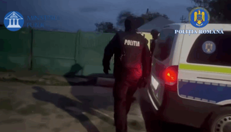 Percheziții în Olt, într-un dosar de fals informatic și violarea vieții private. Conturi false create pentru a umili o persoană pe rețelele sociale Percheziții în Olt, într-un dosar de fals informatic și violarea vieții private. Conturi false create pentru a umili o persoană pe rețelele sociale