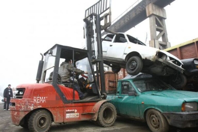 O nouă sesiune a programului Rabla, lansată joi pentru mașinile cu motoare termice O nouă sesiune a programului Rabla, lansată joi pentru mașinile cu motoare termice