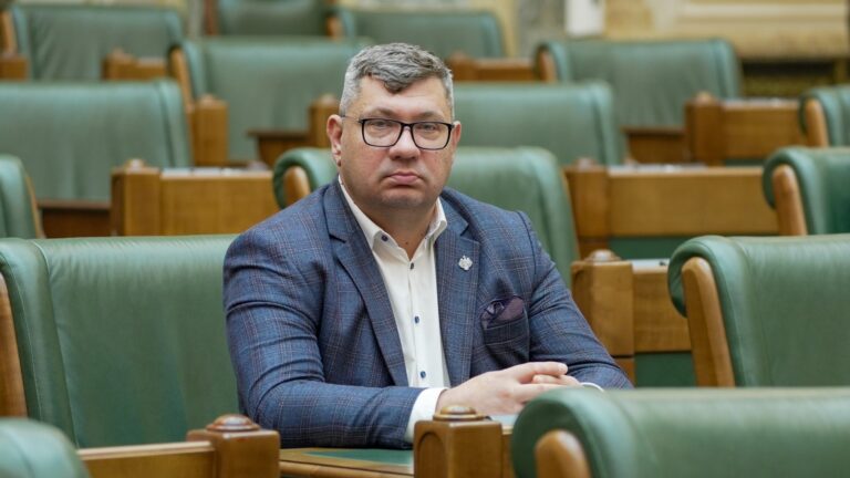 Senatorul POT de Olt, Robert Daniel Ghiță: „Am rămas alături de oameni într-un an dificil. 2026 poate fi anul redresării României”